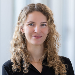 Dr. Veronika Püschel Dr. Veronika Püschel