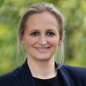 Dr. Milena Schwarz Dr. Milena Schwarz